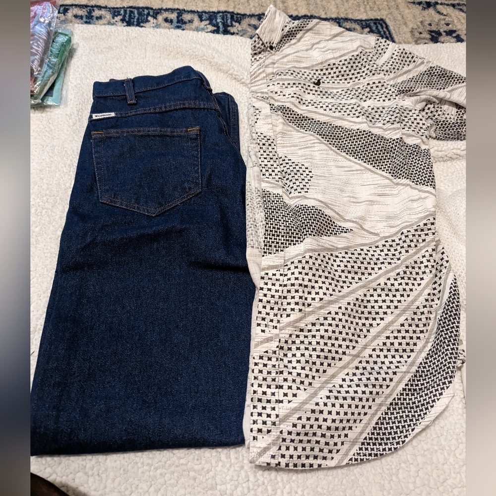 Brand new 32/30 jeans and button up
